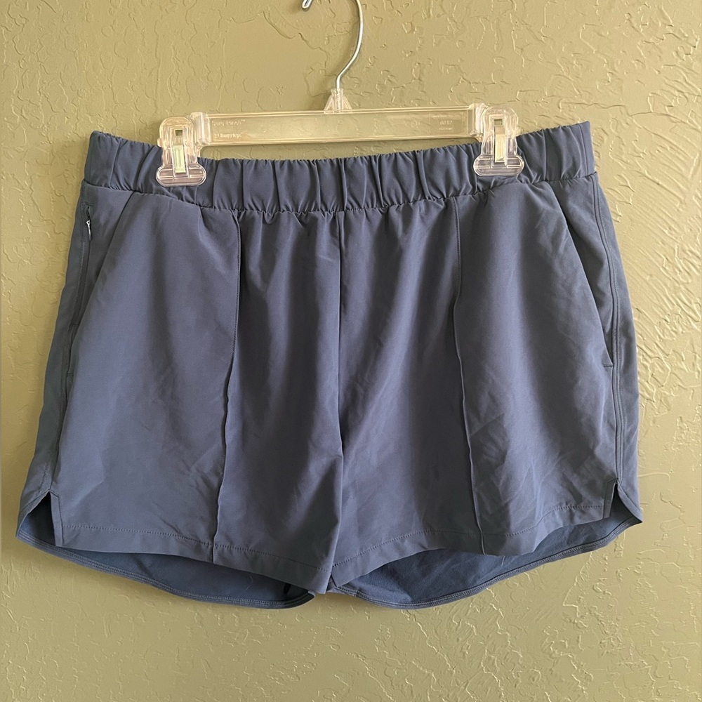 Zella Taylor Getaway High Waist Stretch Recycled Polyester Shorts - Picture 2 of 4